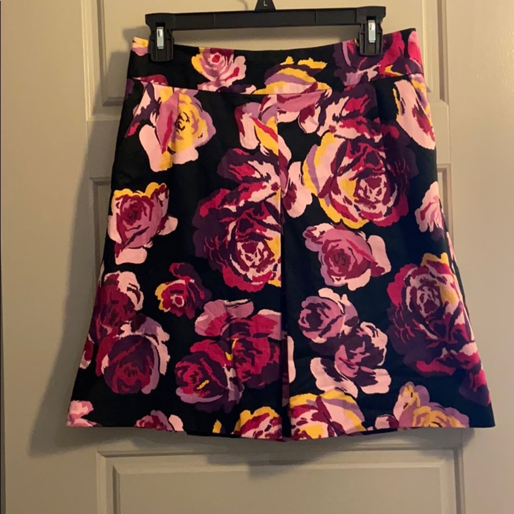 Express skirt